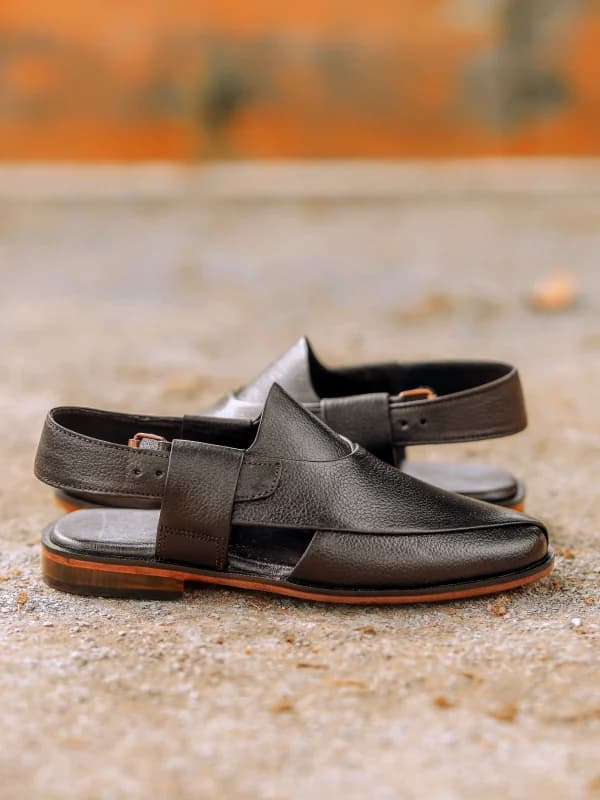 Black Pebbled Leather Peshawari Chappals