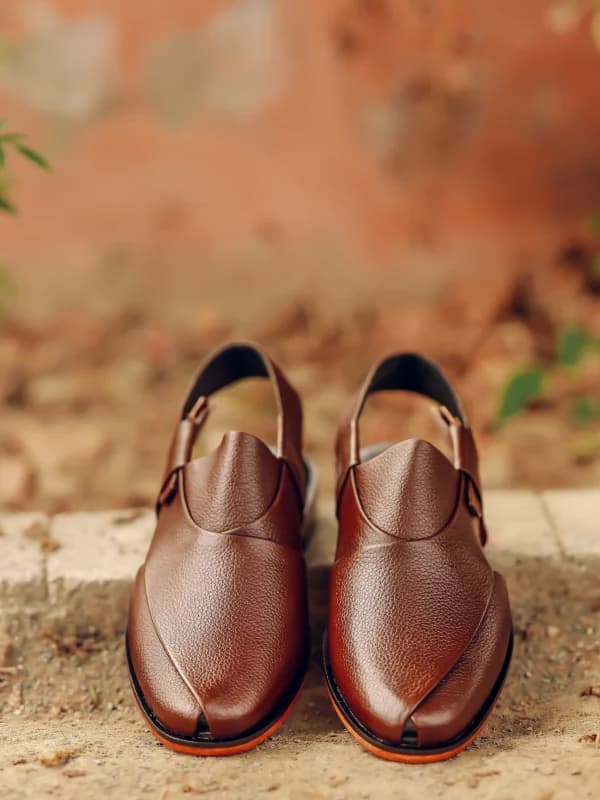 Brown Pebbled Leather Peshawari Chappals